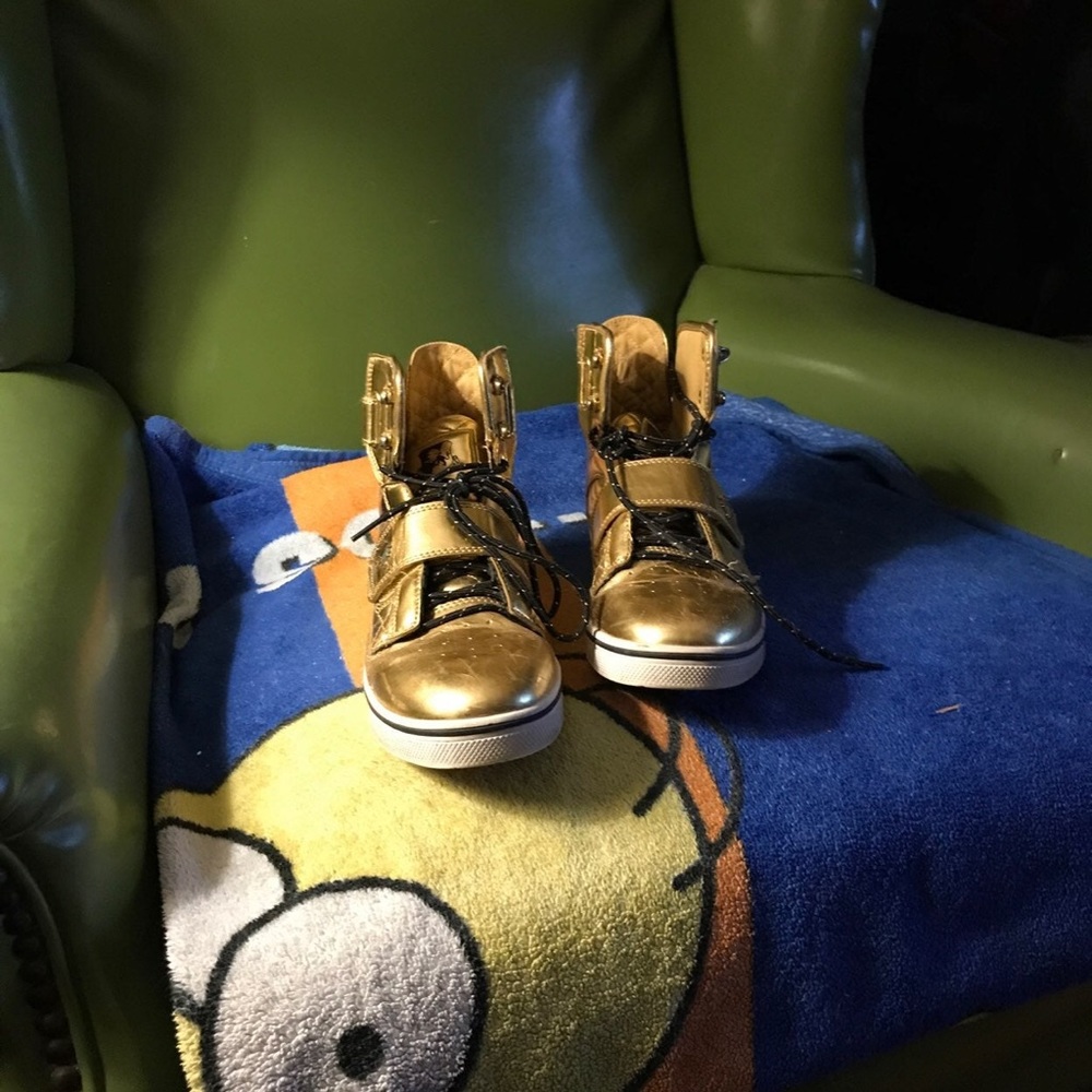 Vlado Atlas Metallic